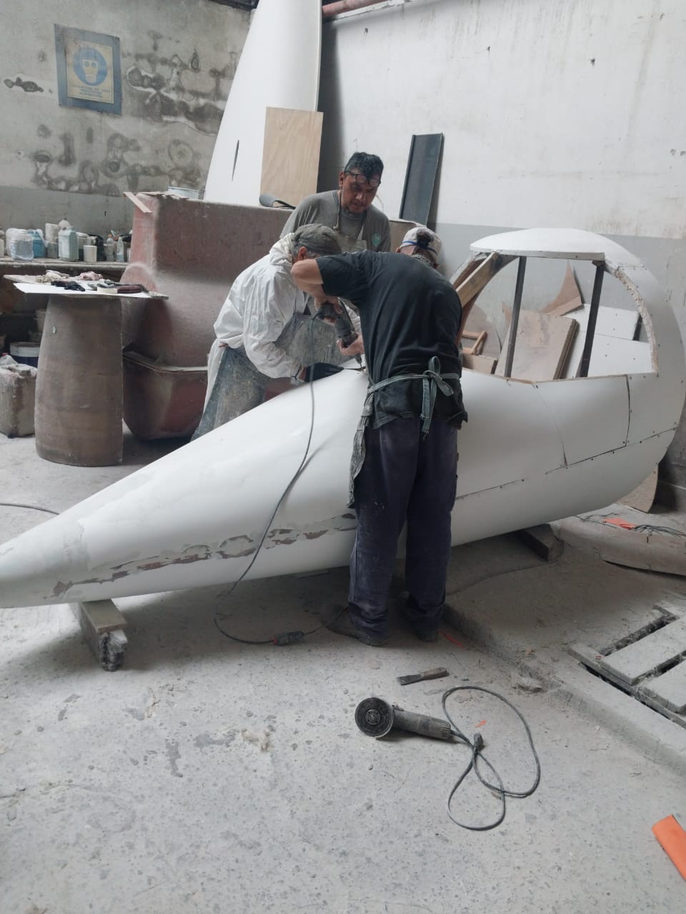 Avión a escala real 12